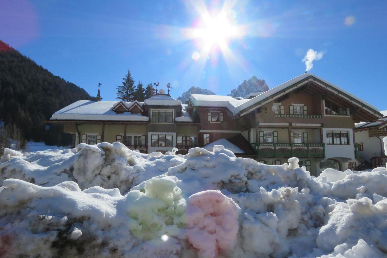 Residence Holiday Pozza di Fassa Kültér fotó