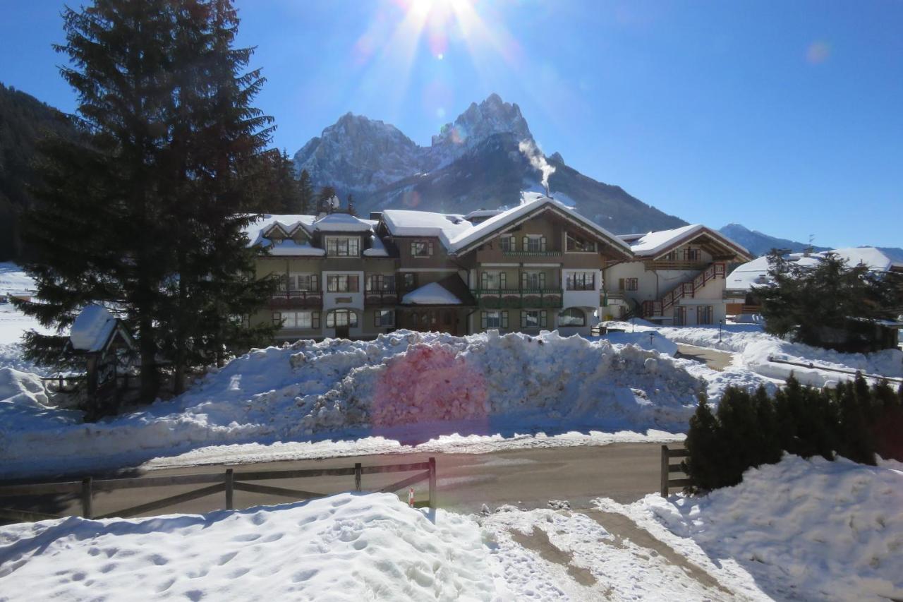 Residence Holiday Pozza di Fassa Kültér fotó